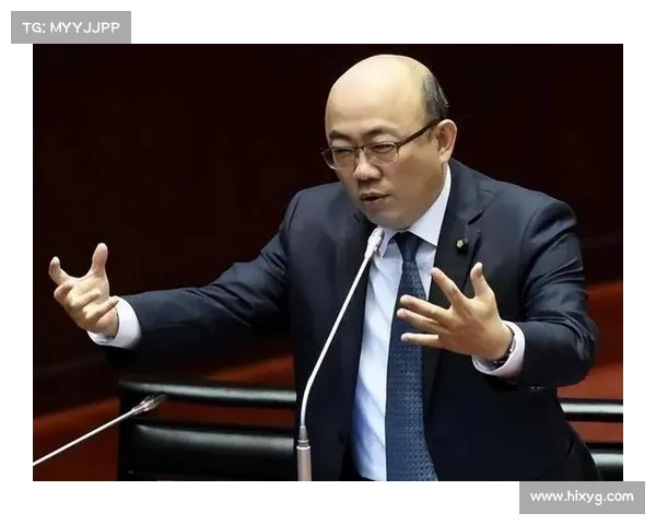郭正亮警告:黄岩岛争端升级,中美关系面临严峻考验 郭正亮警告:黄岩岛争端升级,中美关系面临严峻考验